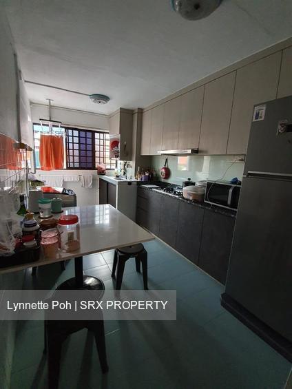 Blk 329 Bukit Batok Street 33 (Bukit Batok), HDB 4 Rooms #216487611